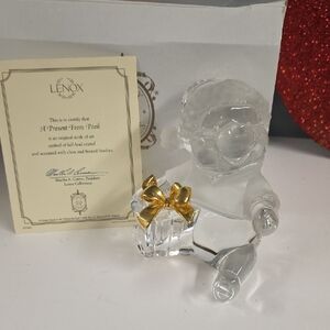 Lenox Crystal Pooh with Gold Bow